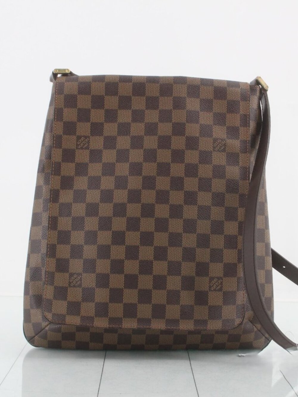 LV Damier Ebene Musette